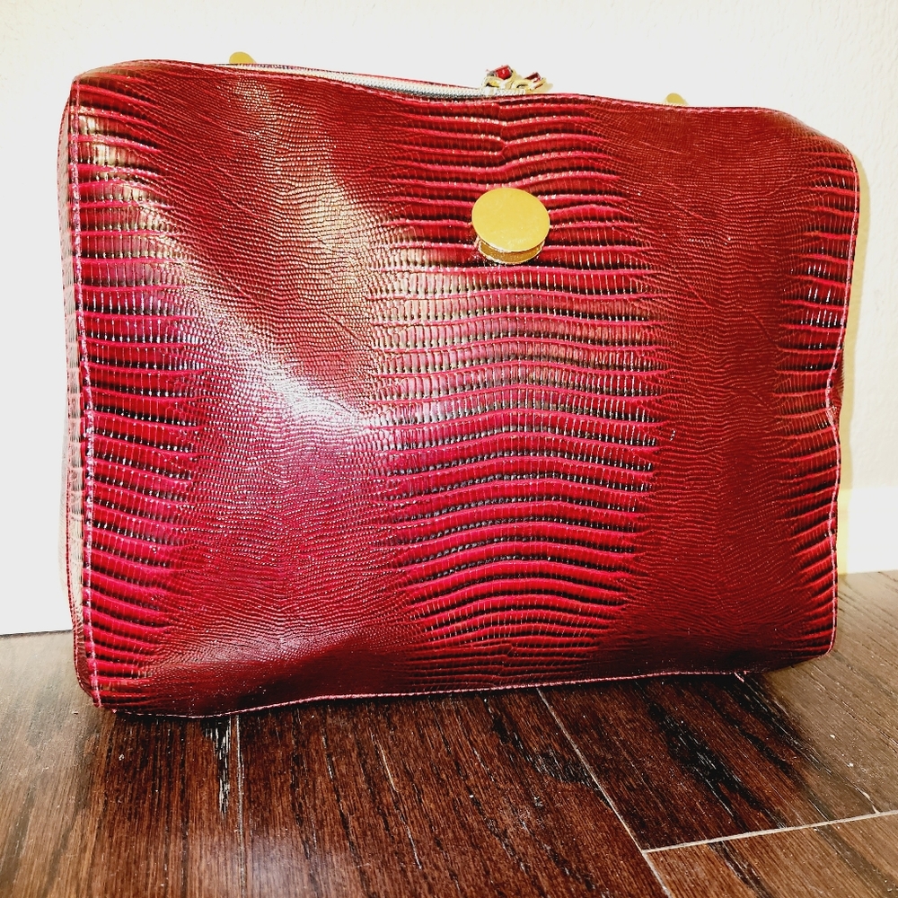 Estee Lauder Faux Crocodile Makeup Case